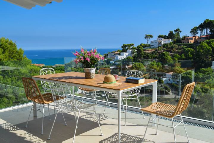 VILLA CON VISTAS A MAR A 500 mts DE LA PLAYA-WIFI- gallery image 3