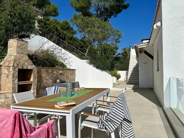 VILLA CON VISTAS A MAR A 500 mts DE LA PLAYA-WIFI- gallery image 4