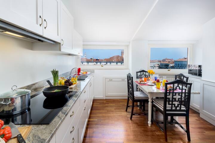 Ca’ Cerchieri Terrace Grand Canal gallery image 4