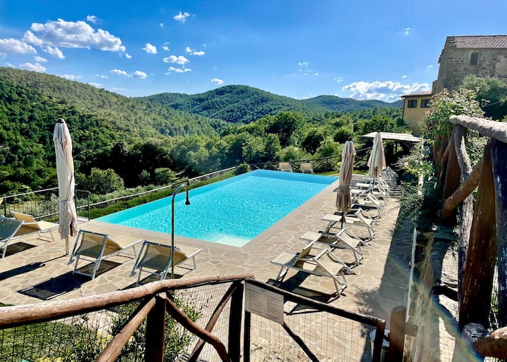 Timo - Garden View Apartment With Swimming Pool - Anghiari
