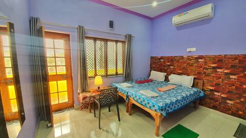 room with balcony near Taj@ Anukampa guest house
