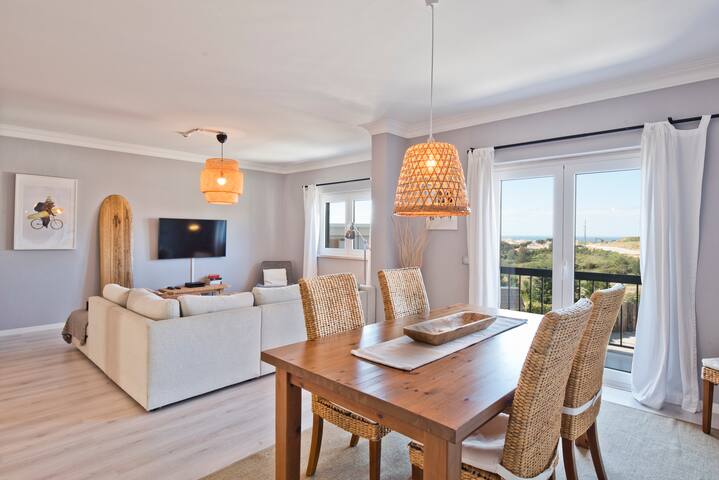 Spacious Villa/ocean view/pool/BBQ/Games/AC gallery image 2