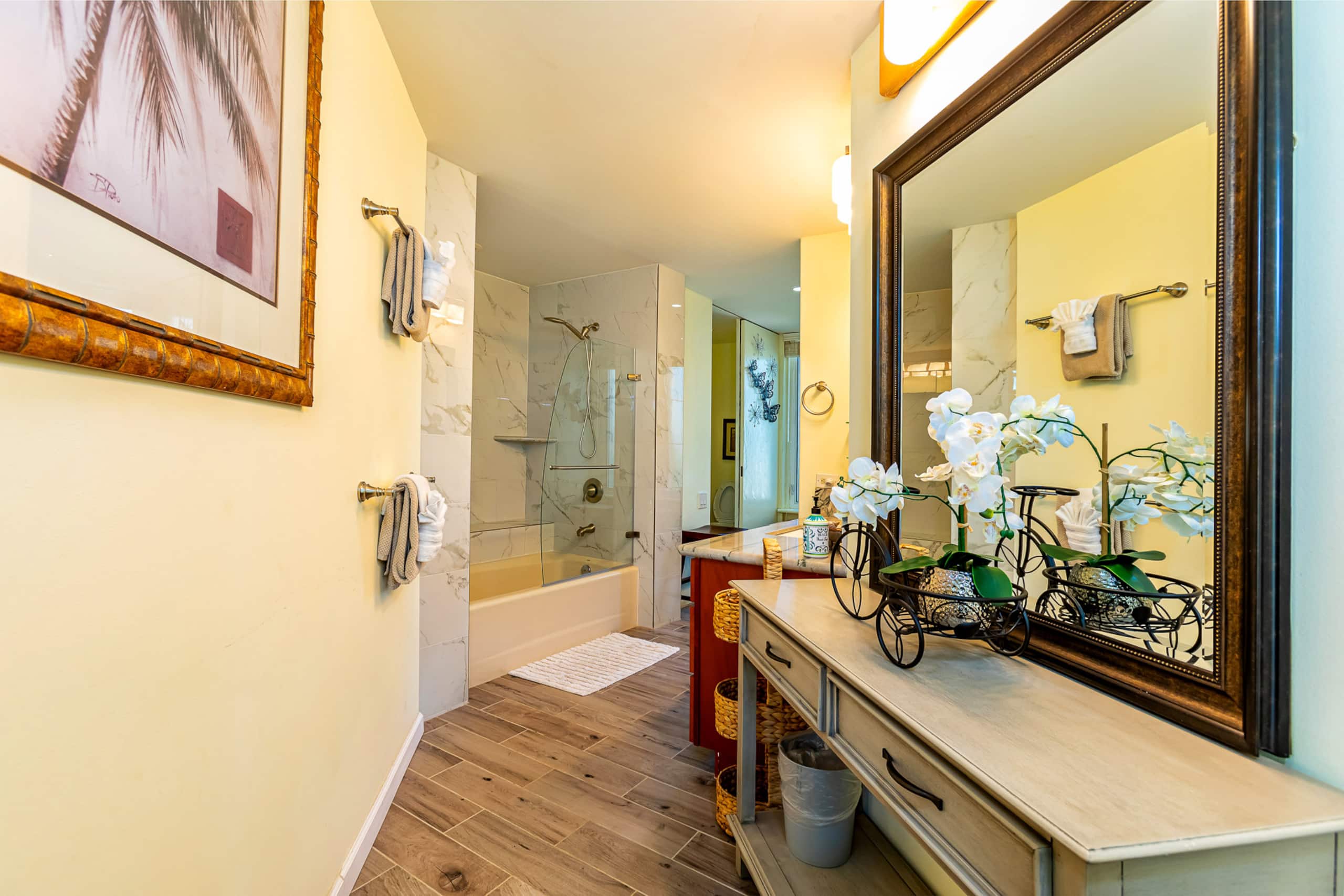Condo in Kihei · ★4.77 · 2 bedrooms · 3 beds · 2 private baths - Image 11