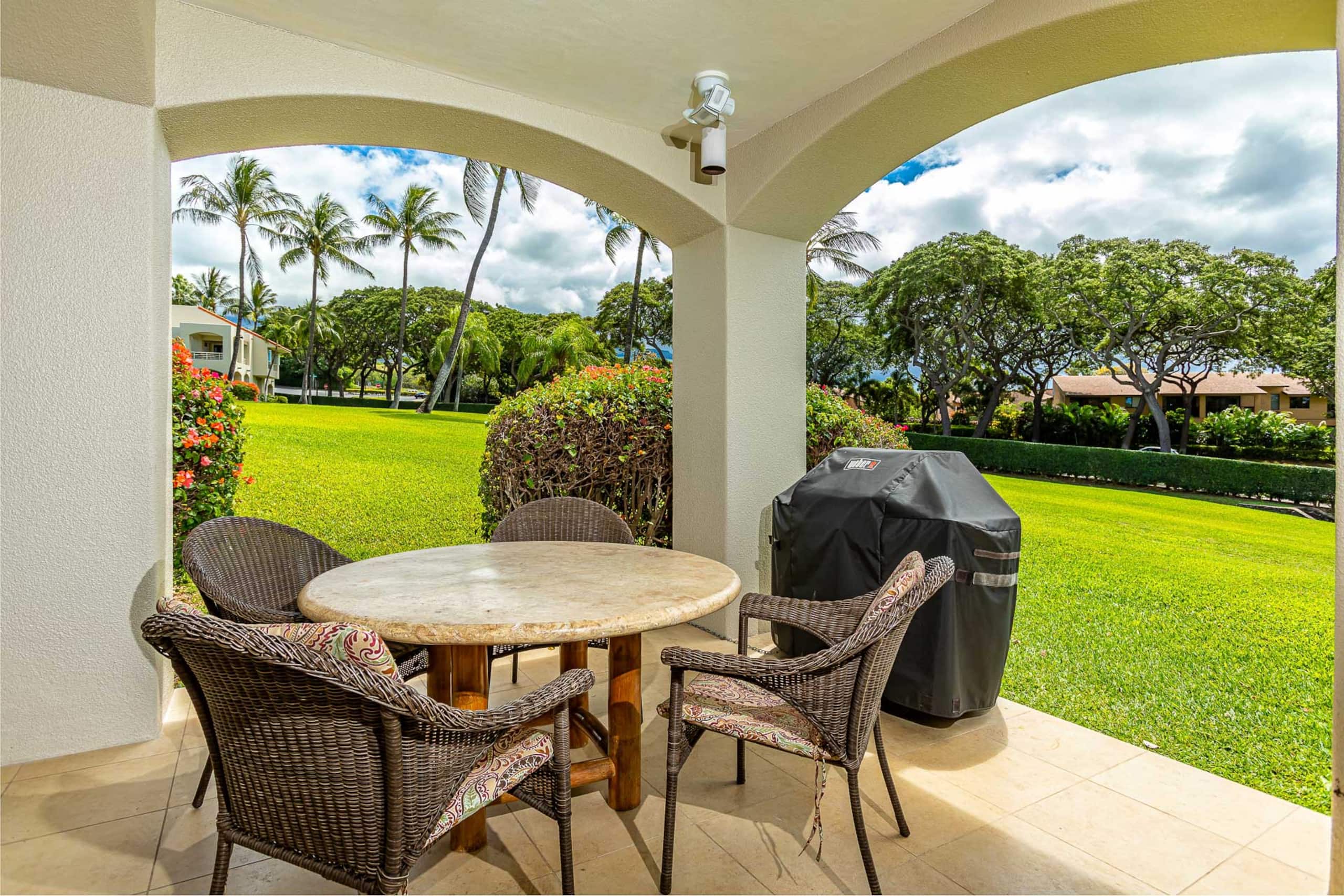 Condo in Kihei · ★4.77 · 2 bedrooms · 3 beds · 2 private baths - Image 19