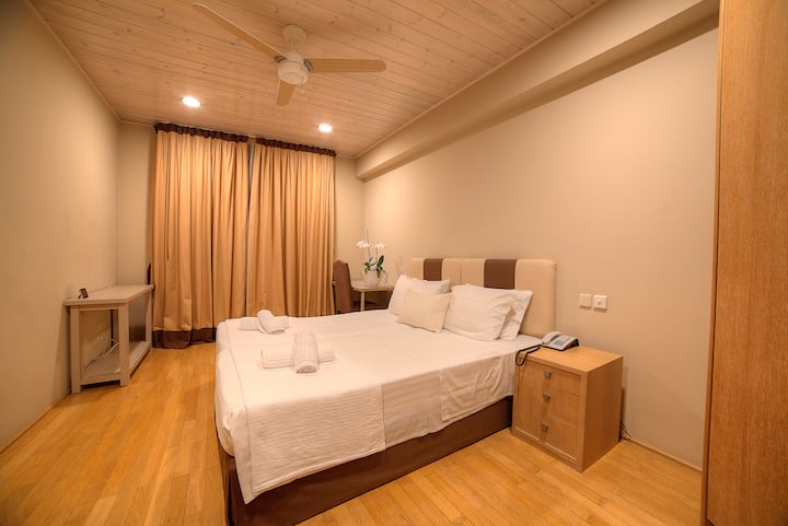 סוויטה בקומת קרקע מיטה 2B