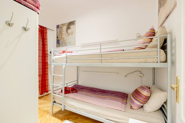 City Centre with Garden – Apt. 11 gallery image 5