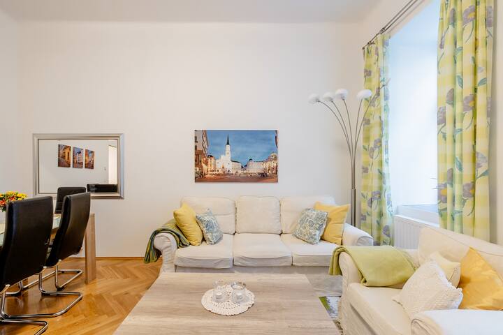 City Centre with Garden – Apt. 11