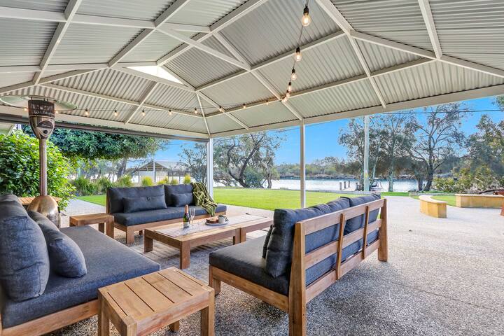 Murray River Retreat – Absolute River Front gallery image 4