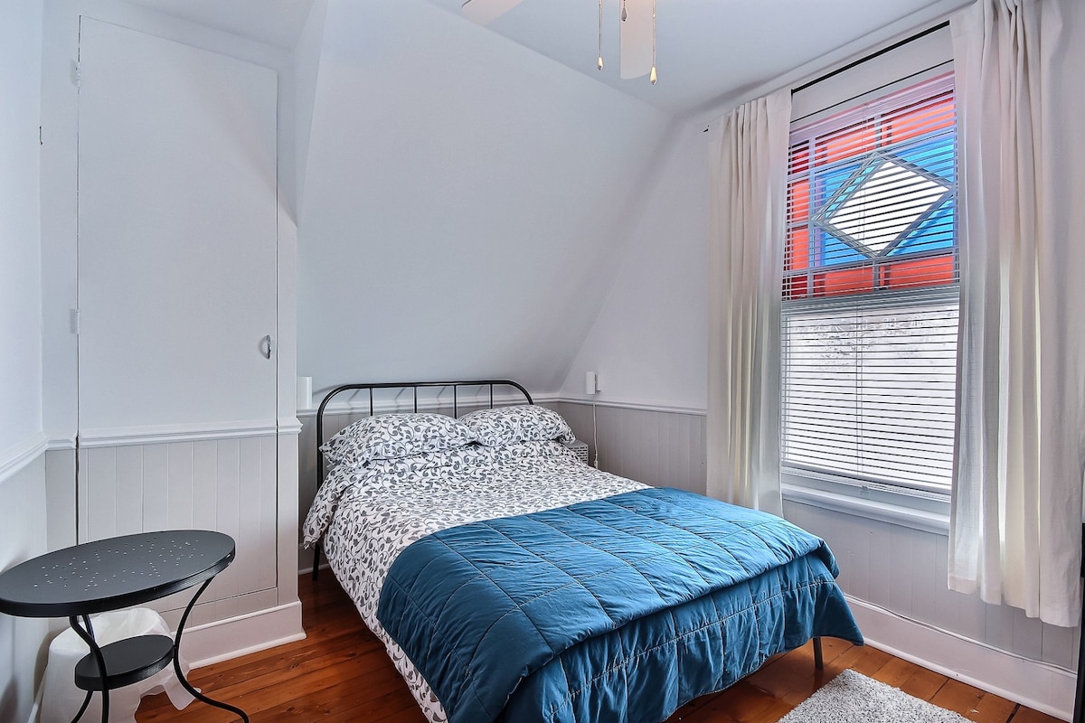 Спална соба (двоен кревет)