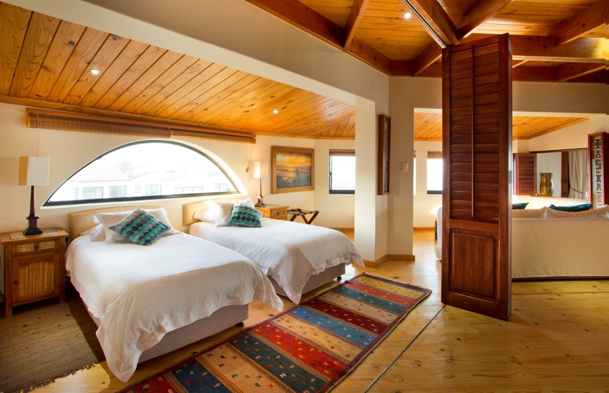 The beds of the second bedroom in the Penthouse can be set-up as two singles or a kingsize. 

Please specify when booking 