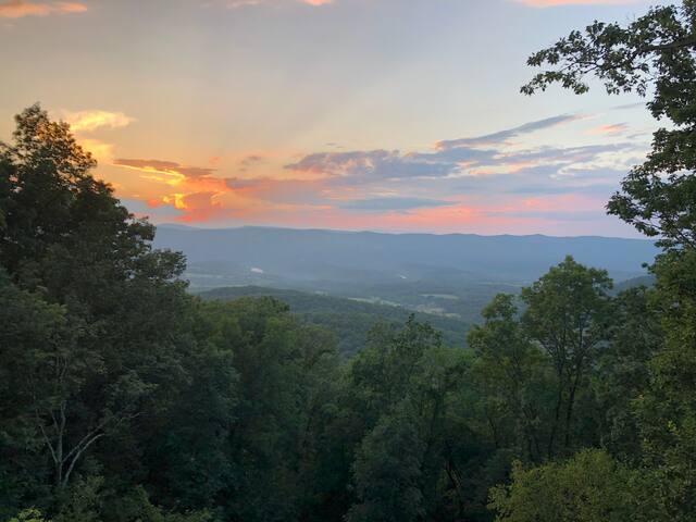 little getaway managed Airbnb listing 2