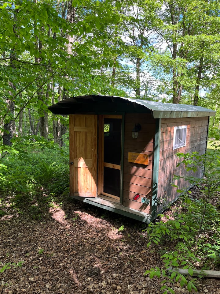 Unique camping experience in my Gypsy Wagon Houses for Rent in Bethel