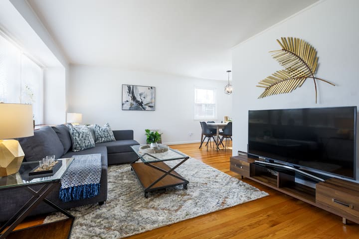 *Pretty 3bdr/2ba* Home Good Area&close To Downtown - St. Louis, MO