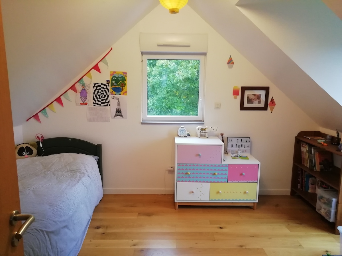 חדר שינה 2 קומה