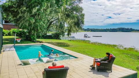 City Slickers, Take a Break! Pool/Spa/Dogs/Games