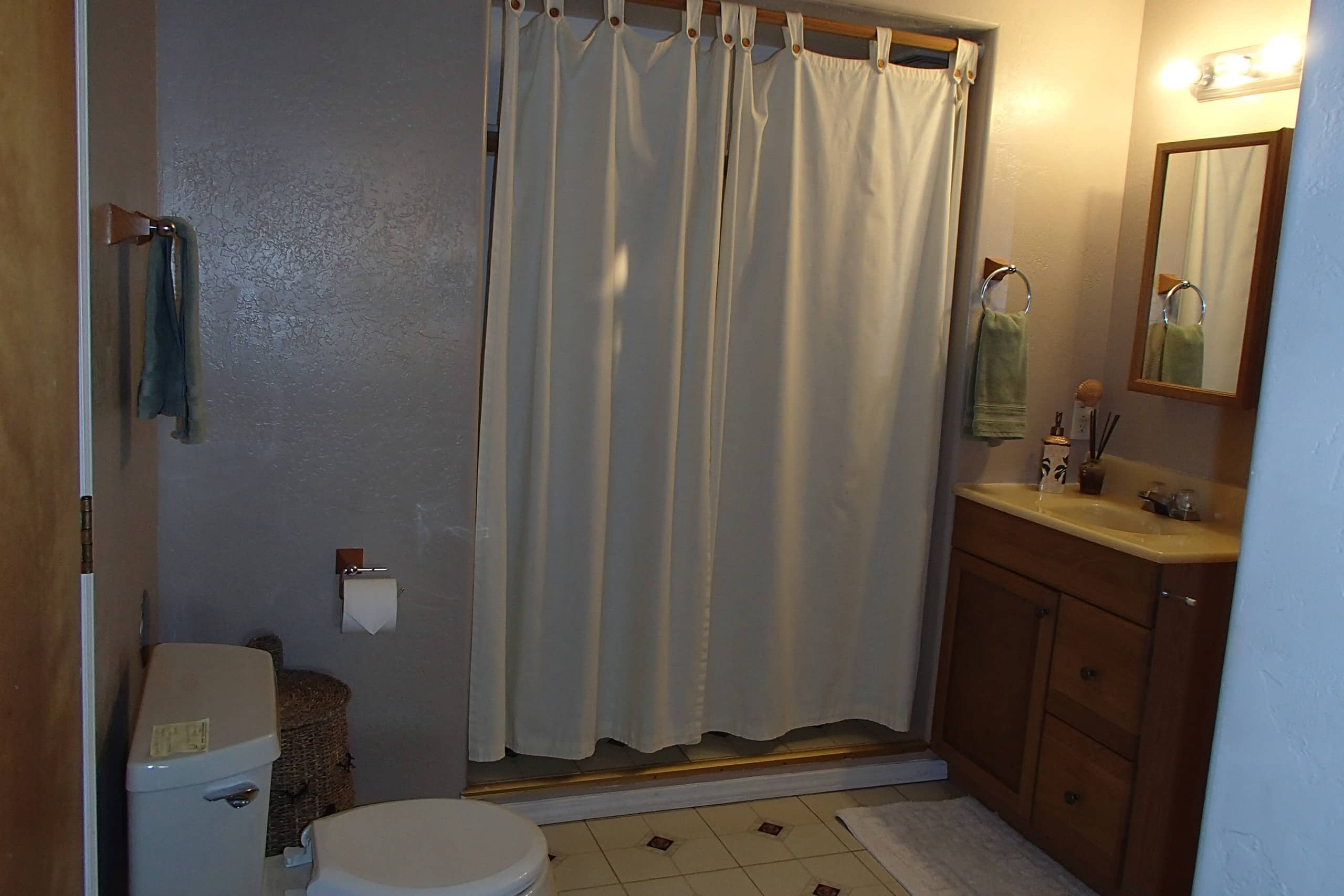 Entire Kailua-Kona apartment with OCEAN VIEW - Photo 8