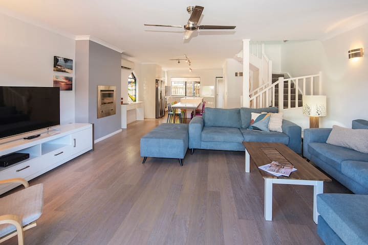 Wait n Sea- WIFI, BBQ