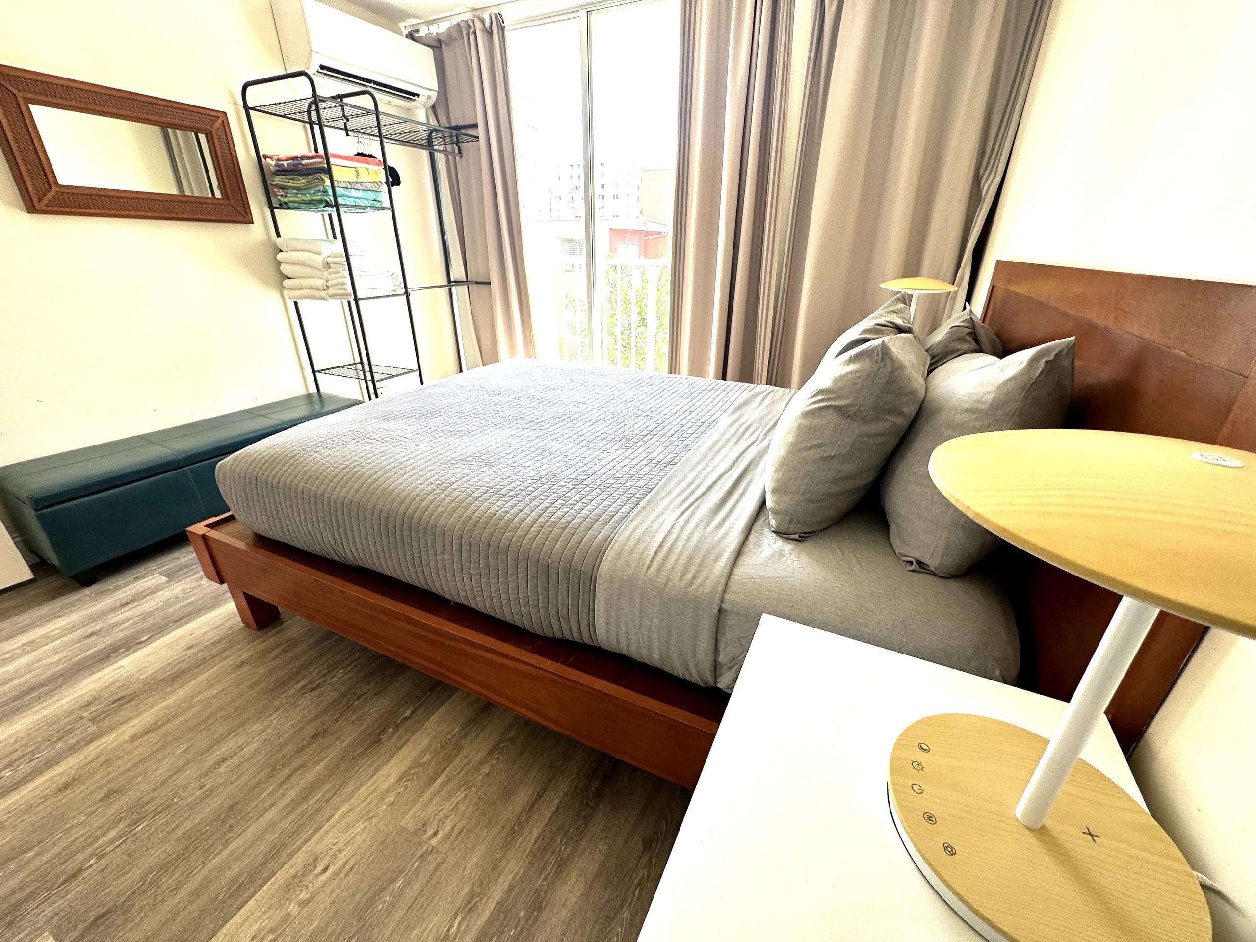 Condo in Honolulu · ★4.78 · 1 bedroom · 3 beds · 1 private bath - Image 22