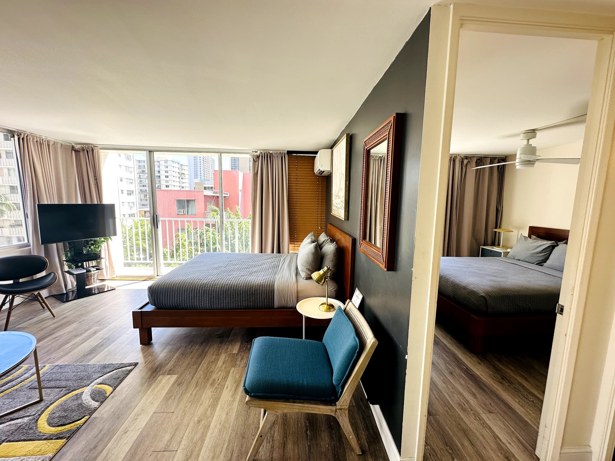 Condo in Honolulu · ★4.78 · 1 bedroom · 3 beds · 1 private bath - Image 12