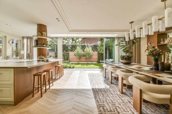 Family Home in Amsterdam Zuid gallery image 4