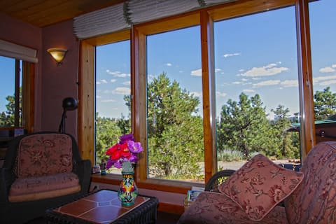 Top performing Airbnb: Solar powered mountain retreat, serene, near city. in Durango