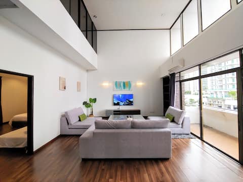 GurneyVille 7-1 : 5 Bedroom 4 Bathroom 3 Car Parks