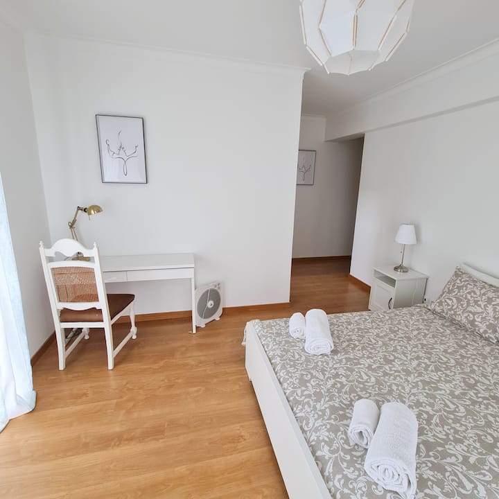 غرفة النوم 1