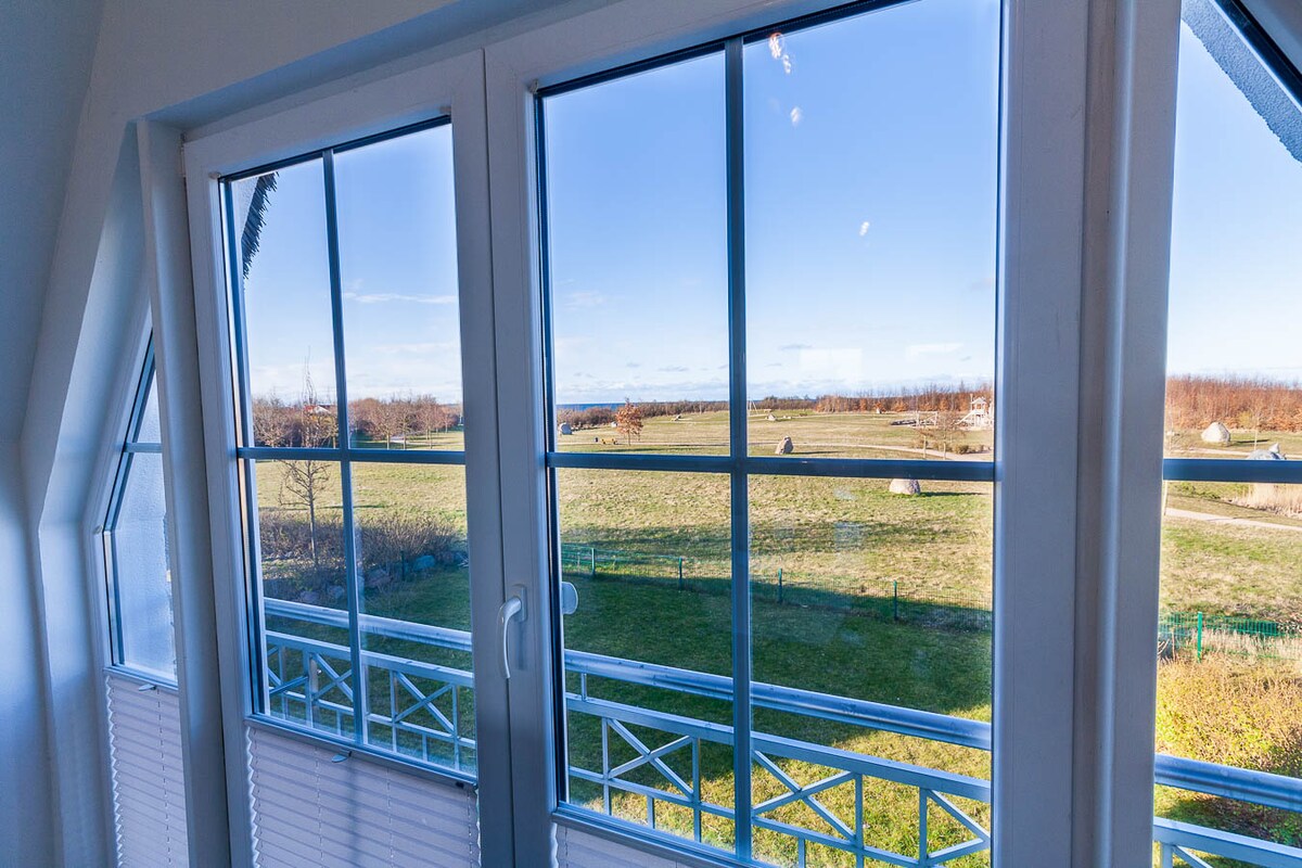 Successful Airbnb property: Apartment Arkonablick upper floor with balcony. Sea view in Glowe