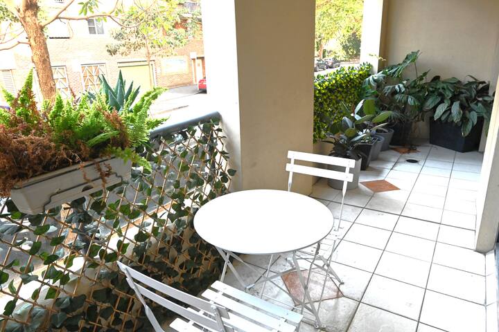 Resort Style 2BR Apt in Pyrmont next to DarlingHbr