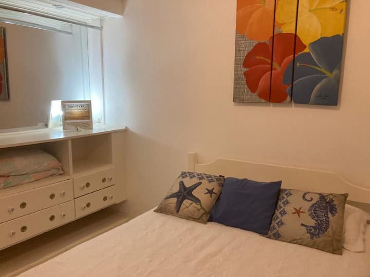 غرفة مزدوجة على اليسار