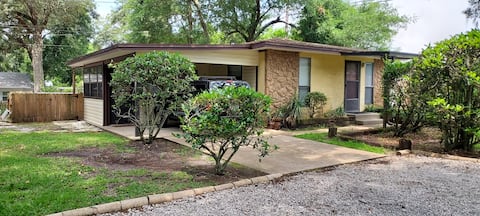 Safe Harbor Cottage on Santa Rosa Sound - Pets ok!