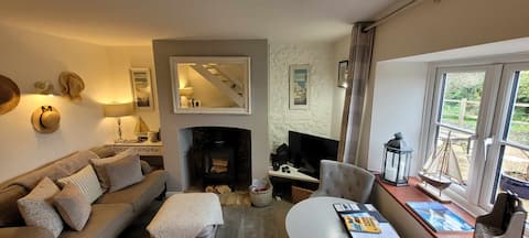 Hedgerow Cottage (Berryl farm Cottages)