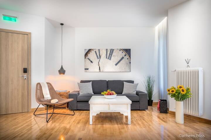 Athens.bliss Two in the Heart of the City gallery image 2