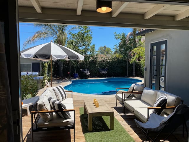Pool home in fantastic location in Los Feliz!!!