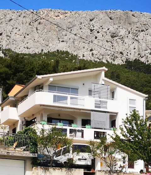 Two bedroom apartament Ana Marija
