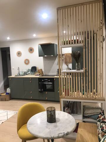 appartement en RDC avec piscine privée gallery image 3