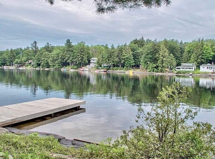BalaRetreat on the Moon River in Muskoka Cottages for Rent in Bala