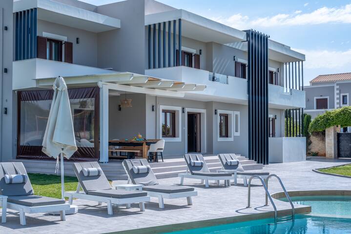 Elaida Villa, Heaven on Earth gallery image 4