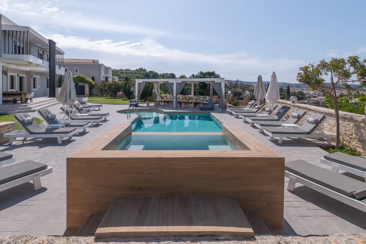 Elaida Villa, Heaven on Earth gallery image 2