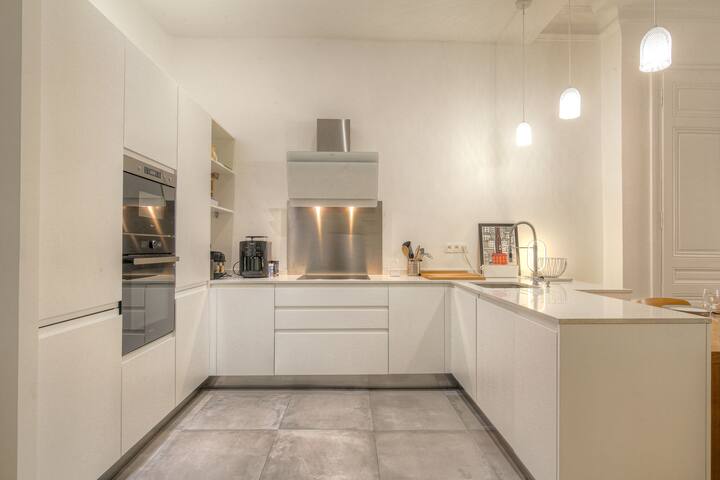 Charming apartment – Lyon 2nd gallery image 5