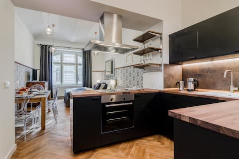Prague Trendy Central Apartment by Michal&Friends
