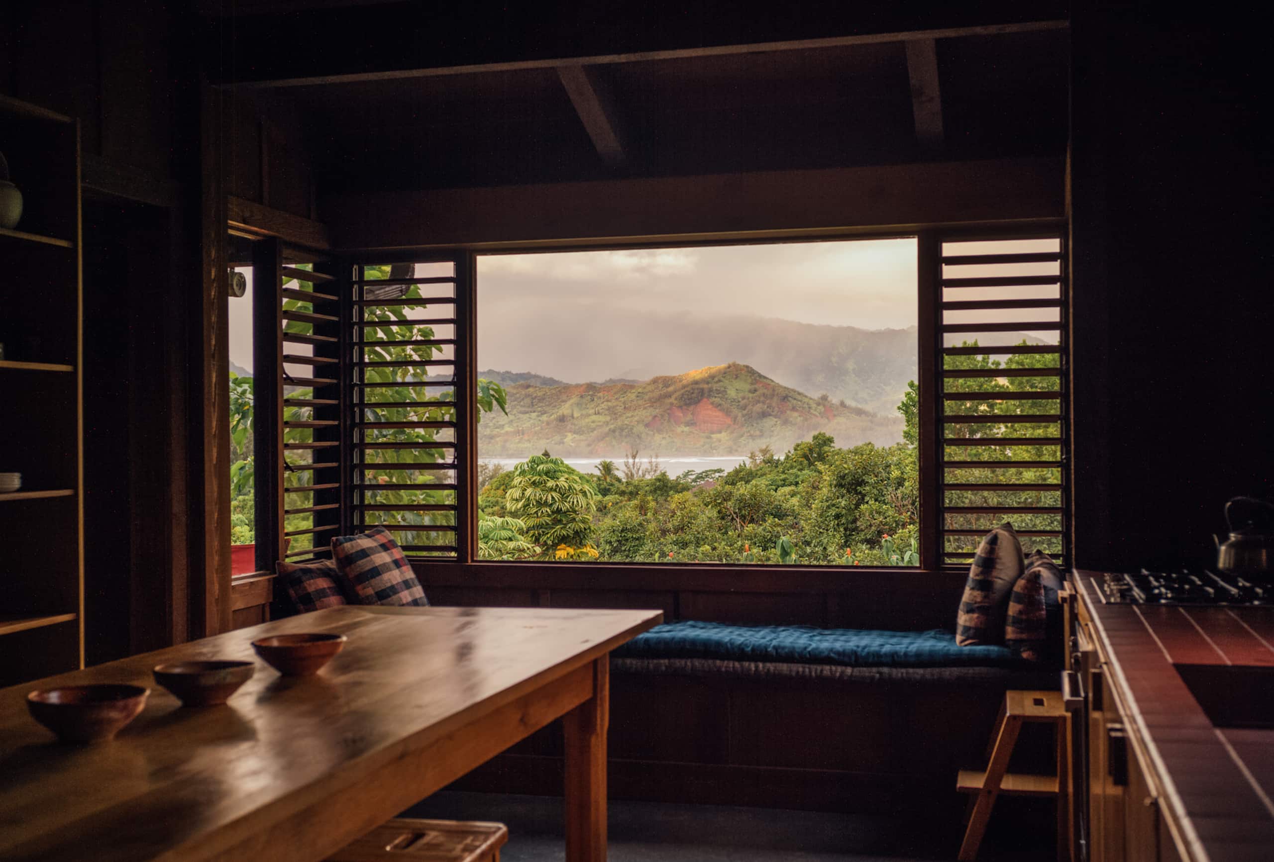 Home in Princeville · ★4.96 · 4 bedrooms · 5 beds · 2 baths - Image 15