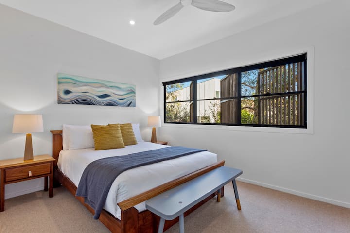 Მეორე საძინებელი ობიექტის საშუალო დონეზე