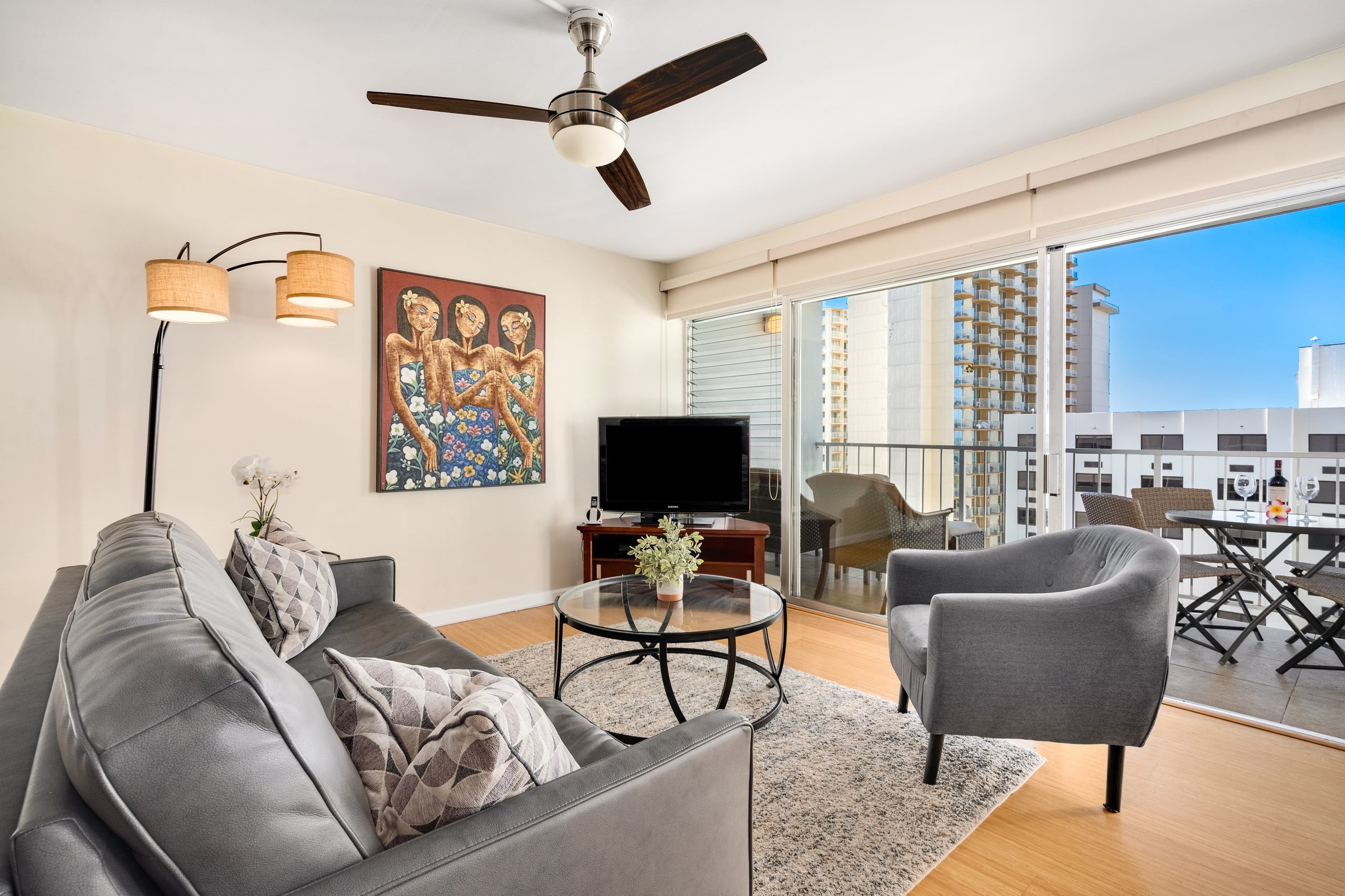 Condo in Honolulu · ★4.74 · 2 bedrooms · 3 beds · 2 baths - Image 7