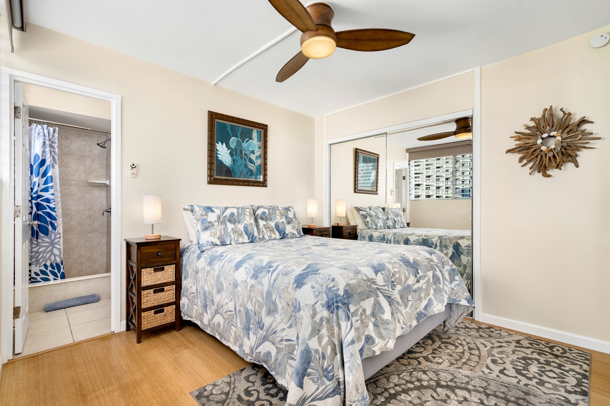Condo in Honolulu · ★4.74 · 2 bedrooms · 3 beds · 2 baths - Image 20