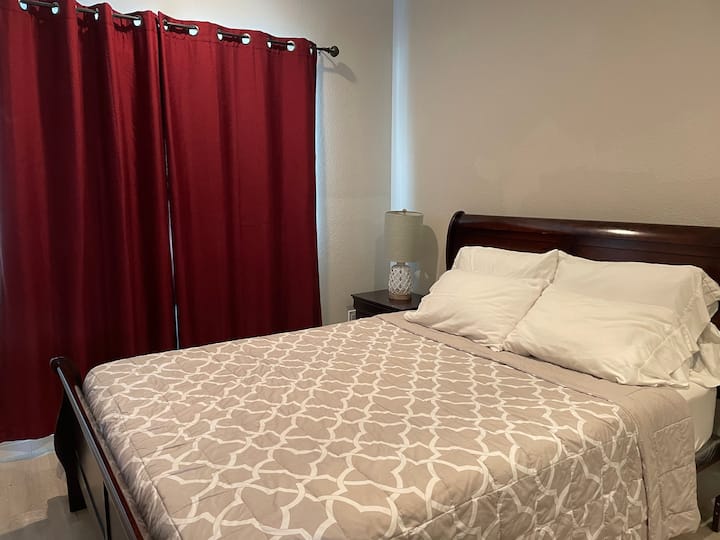 Seconda stanza con letto queen-size