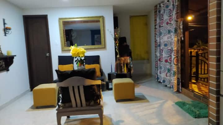 Siéntase Como En Su Casa, Seguro Y Cerca A Todo - Villavicencio