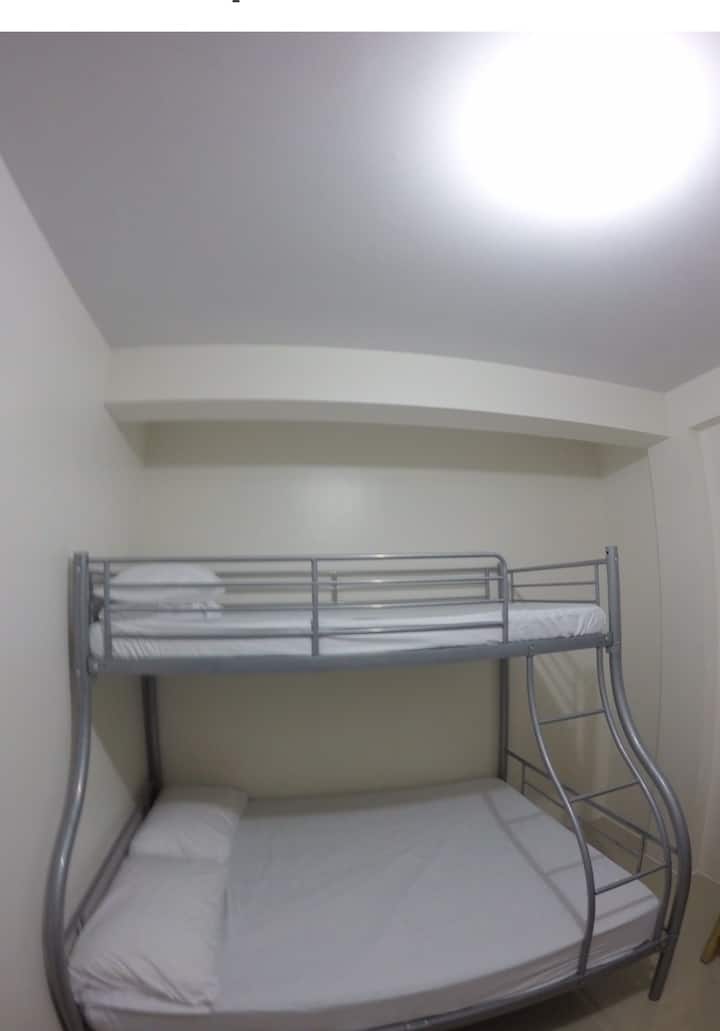 Bunk bed (can accommodate 3 pax)
