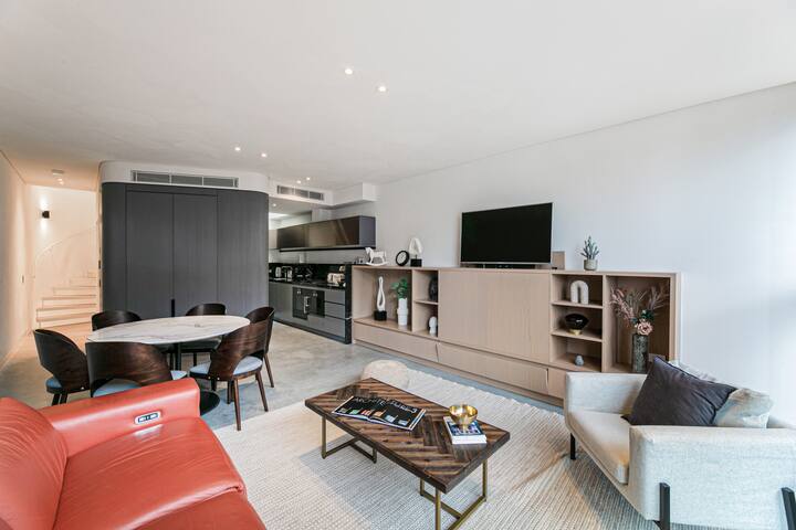 UiSTAY | Pyrmont | Luxury House 6 Stories | Free.P gallery image 3