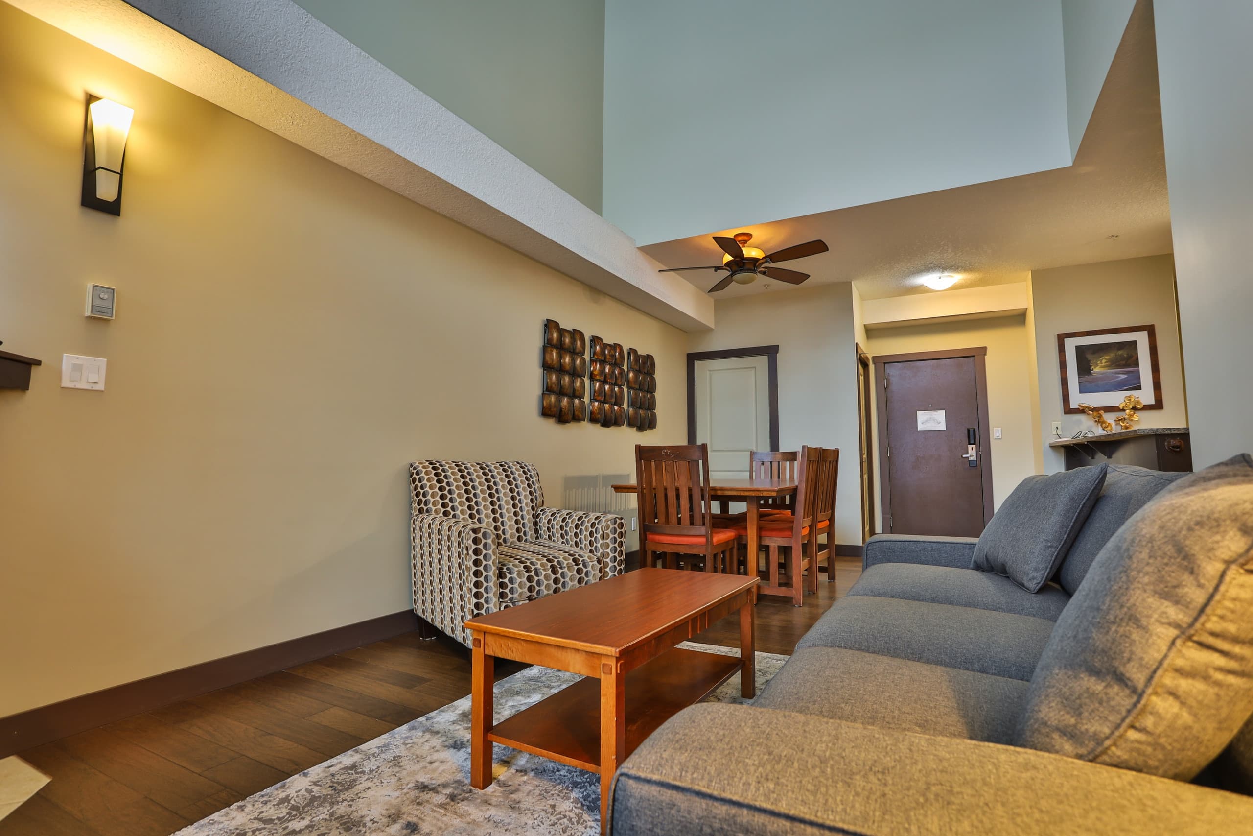 Penthouse with Views | Heated Pool | Steam Room - Photo 9